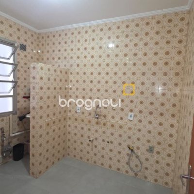 Apartamento com 43m², 1 quarto, no bairro Centro em Florianópolis