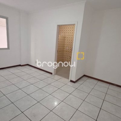 Apartamento com 43m², 1 quarto, no bairro Centro em Florianópolis