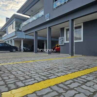 Apartamento com 62m², 2 quartos (sendo 1 suíte), 1 garagem, no bairro Ingleses em Florianópolis