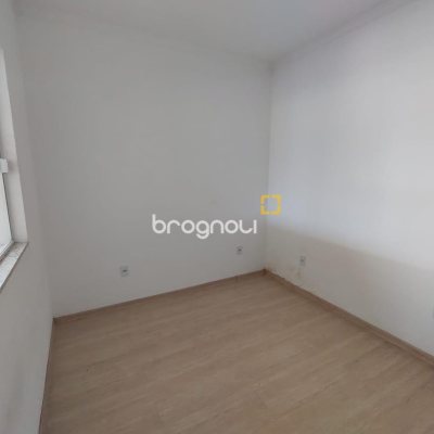 Apartamento com 62m², 2 quartos (sendo 1 suíte), 1 garagem, no bairro Ingleses em Florianópolis