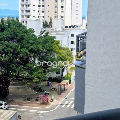 Apartamento com 111m², 3 quartos (sendo 1 suíte), 1 garagem, no bairro Kobrasol em São José