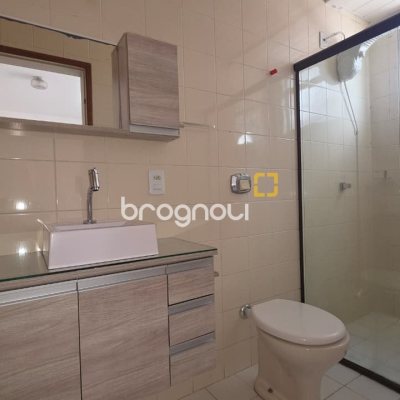 Apartamento com 111m², 3 quartos (sendo 1 suíte), 1 garagem, no bairro Kobrasol em São José