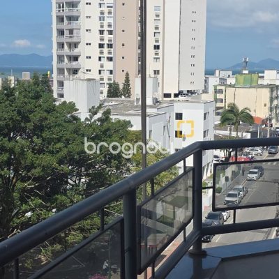 Apartamento com 111m², 3 quartos (sendo 1 suíte), 1 garagem, no bairro Kobrasol em São José