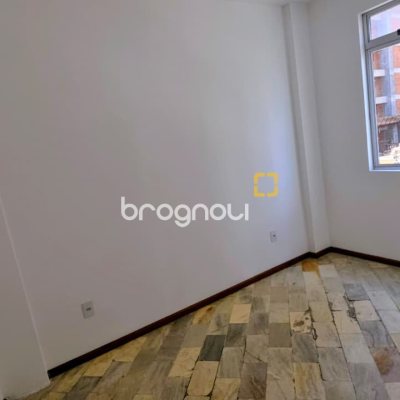 Apartamento com 111m², 3 quartos (sendo 1 suíte), 1 garagem, no bairro Kobrasol em São José