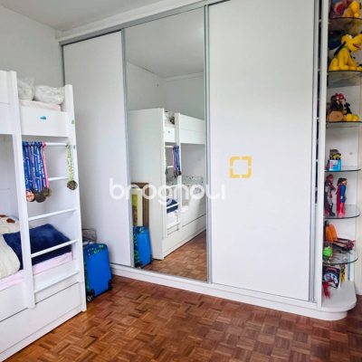 Apartamento com 111m², 2 quartos (sendo 1 suíte), 1 garagem, no bairro Centro em Florianópolis