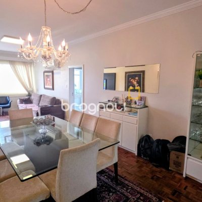 Apartamento com 111m², 2 quartos (sendo 1 suíte), 1 garagem, no bairro Centro em Florianópolis
