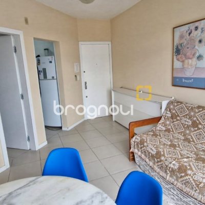 Apartamento com 41m², 1 quarto, 1 garagem, no bairro Canasvieiras em Florianópolis