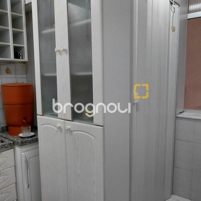Apartamento com 86m², 3 quartos (sendo 1 suíte), no bairro Centro em Florianópolis