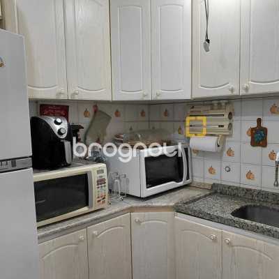 Apartamento com 86m², 3 quartos (sendo 1 suíte), no bairro Centro em Florianópolis