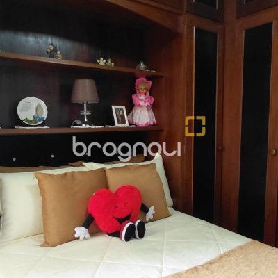 Apartamento com 86m², 3 quartos (sendo 1 suíte), no bairro Centro em Florianópolis