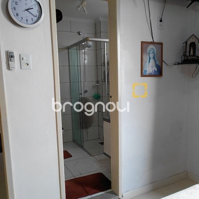 Apartamento com 86m², 3 quartos (sendo 1 suíte), no bairro Centro em Florianópolis