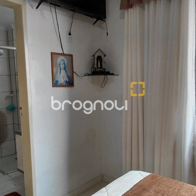 Apartamento com 86m², 3 quartos (sendo 1 suíte), no bairro Centro em Florianópolis
