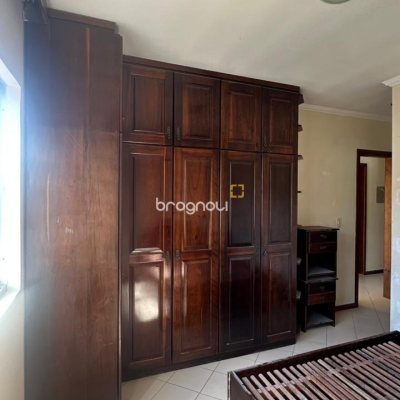 Apartamento com 88m², 3 quartos (sendo 1 suíte), 1 garagem, no bairro Nossa Senhora do Rosário em São José