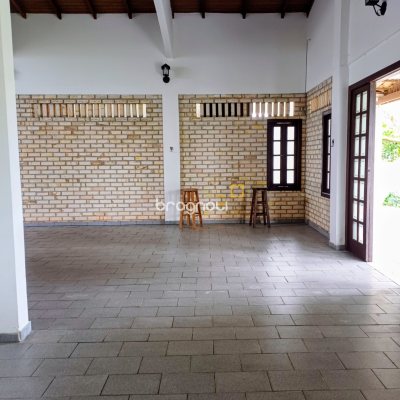 Casa com 504m², 4 quartos (sendo 2 suítes), 3 garagens, no bairro Daniela em Florianópolis