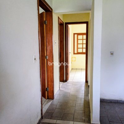 Casa com 504m², 4 quartos (sendo 2 suítes), 3 garagens, no bairro Daniela em Florianópolis