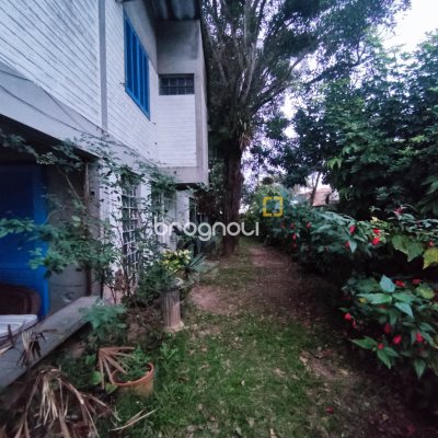 Terreno com 495m², no bairro Canasvieiras em Florianópolis