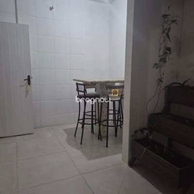 Apartamento com 64m², 3 quartos, 1 garagem, no bairro Jardim Atlântico em Florianópolis