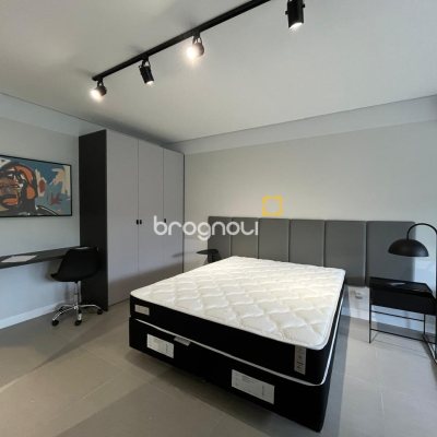 Studio com 62m², 1 quarto, 1 garagem, no bairro Lagoa da Conceição em Florianópolis