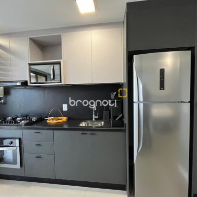 Studio com 62m², 1 quarto, 1 garagem, no bairro Lagoa da Conceição em Florianópolis