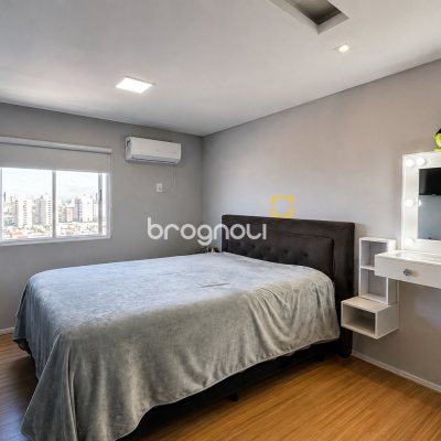 Apartamento com 56m², 2 quartos, 1 garagem, no bairro Areias em São José