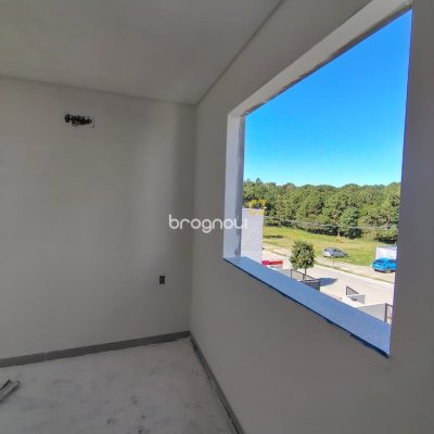 Casa com 132m², 3 quartos (sendo 1 suíte), no bairro São João do Rio Vermelho em Florianópolis