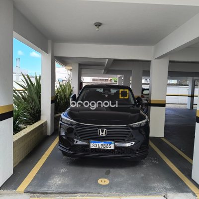 Apartamento com 61m², 2 quartos, 1 garagem, no bairro Trindade em Florianópolis