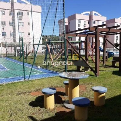 Apartamento, 2 quartos, 1 garagem, no bairro Aririú em Palhoça