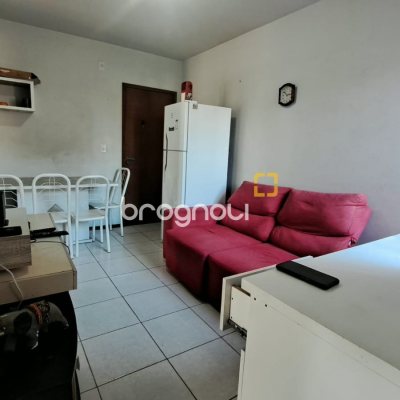 Apartamento, 2 quartos, 1 garagem, no bairro Aririú em Palhoça