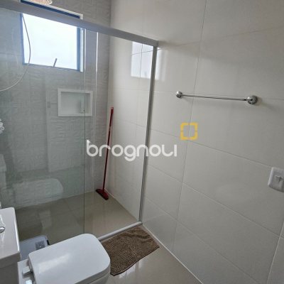 Cobertura com 117m², 4 quartos (sendo 3 suítes), 1 garagem, no bairro Canasvieiras em Florianópolis