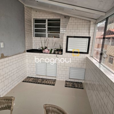 Cobertura com 117m², 4 quartos (sendo 3 suítes), 1 garagem, no bairro Canasvieiras em Florianópolis
