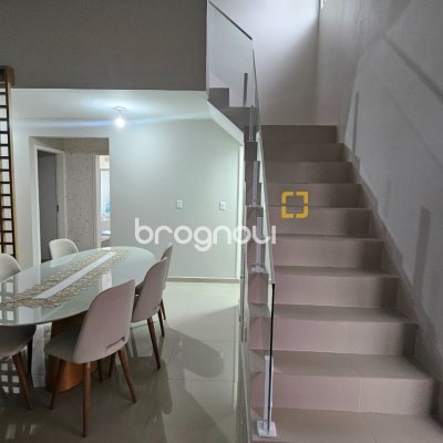 Cobertura com 117m², 4 quartos (sendo 3 suítes), 1 garagem, no bairro Canasvieiras em Florianópolis
