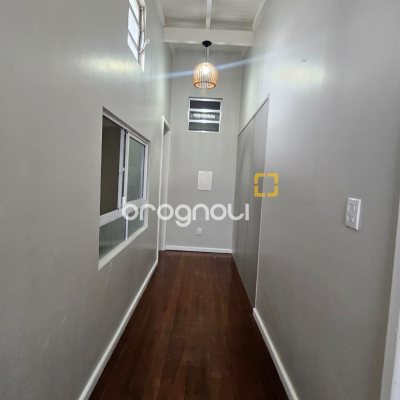 Cobertura com 117m², 4 quartos (sendo 3 suítes), 1 garagem, no bairro Canasvieiras em Florianópolis