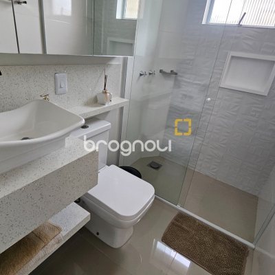 Cobertura com 117m², 4 quartos (sendo 3 suítes), 1 garagem, no bairro Canasvieiras em Florianópolis