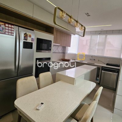 Cobertura com 117m², 4 quartos (sendo 3 suítes), 1 garagem, no bairro Canasvieiras em Florianópolis