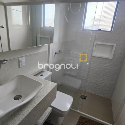 Cobertura com 117m², 4 quartos (sendo 3 suítes), 1 garagem, no bairro Canasvieiras em Florianópolis