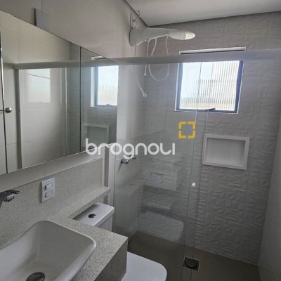 Cobertura com 117m², 4 quartos (sendo 3 suítes), 1 garagem, no bairro Canasvieiras em Florianópolis