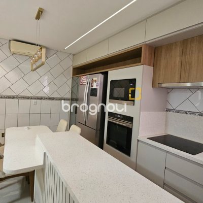 Cobertura com 117m², 4 quartos (sendo 3 suítes), 1 garagem, no bairro Canasvieiras em Florianópolis