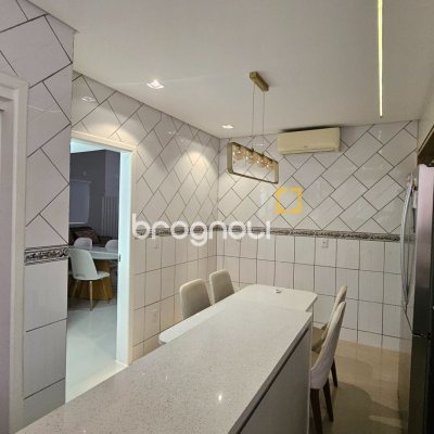 Cobertura com 117m², 4 quartos (sendo 3 suítes), 1 garagem, no bairro Canasvieiras em Florianópolis
