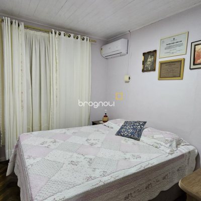 Casa com 121m², 3 quartos, 1 garagem, no bairro Estreito em Florianópolis