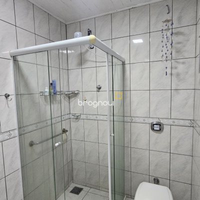 Casa com 121m², 3 quartos, 1 garagem, no bairro Estreito em Florianópolis