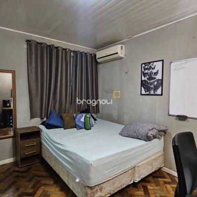 Casa com 121m², 3 quartos, 1 garagem, no bairro Estreito em Florianópolis