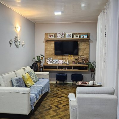 Casa com 121m², 3 quartos, 1 garagem, no bairro Estreito em Florianópolis