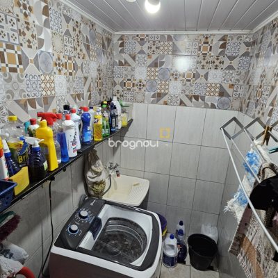 Casa com 121m², 3 quartos, 1 garagem, no bairro Estreito em Florianópolis