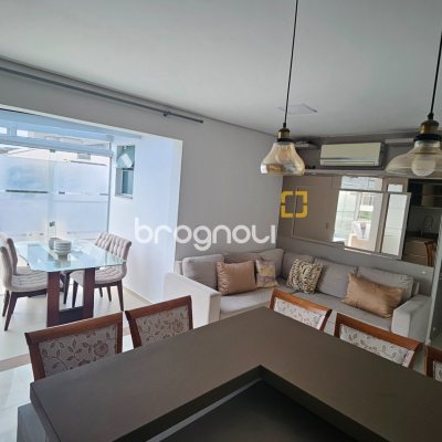Cobertura com 144m², 3 quartos (sendo 2 suítes), 2 garagens, no bairro Ingleses em Florianópolis