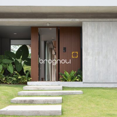 Casa de Condomínio com 314m², 4 quartos (sendo 4 suítes), 2 garagens, no bairro Canasvieiras em Florianópolis