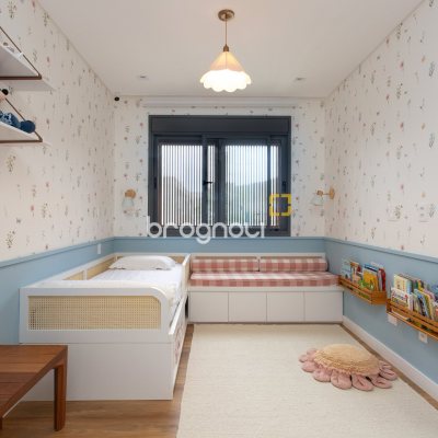 Casa de Condomínio com 314m², 4 quartos (sendo 4 suítes), 2 garagens, no bairro Canasvieiras em Florianópolis