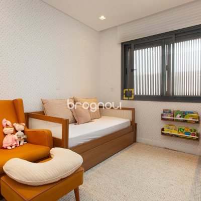 Casa de Condomínio com 314m², 4 quartos (sendo 4 suítes), 2 garagens, no bairro Canasvieiras em Florianópolis