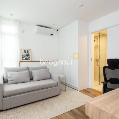 Casa de Condomínio com 314m², 4 quartos (sendo 4 suítes), 2 garagens, no bairro Canasvieiras em Florianópolis
