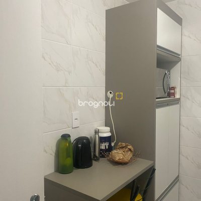 Apartamento com 72m², 3 quartos, 1 garagem, no bairro Trindade em Florianópolis