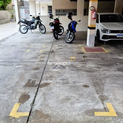 Apartamento com 51m², 2 quartos, 1 garagem, no bairro Ipiranga em São José